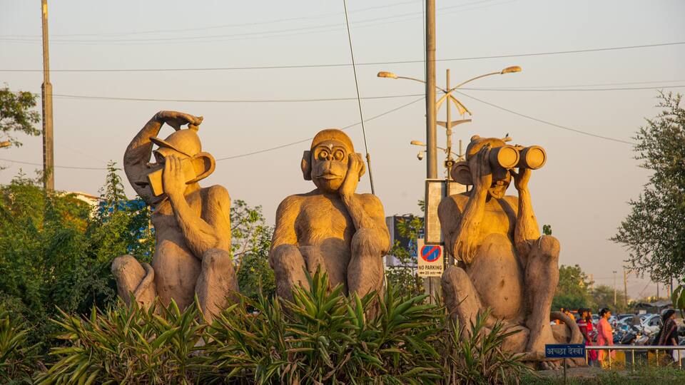 Kharghar featuring a sunset and outdoor art