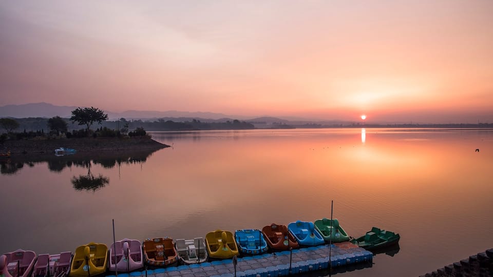 Sukhna Lake, Chandigarh at sunrise.