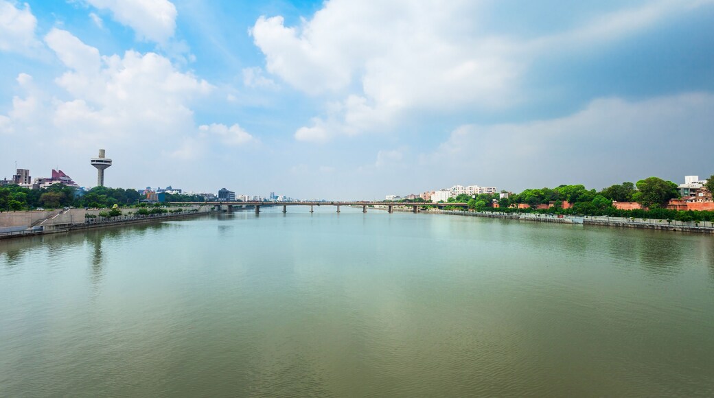 ปราลัดนคร