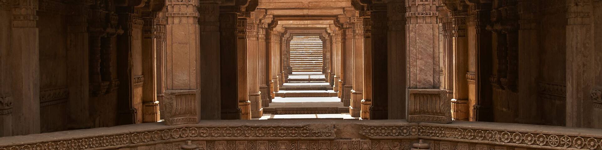 Ornately carved stonework of the Adalaj Stepwell on the outskirts of Ahmadabad, Gujarat, India. Built circa 1499.