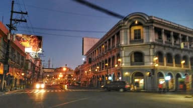Next to Vigan, Iloilo is the second oldest province I was able to visit. I love how they were able to preserve the establishments since the Spanish colonization and still use it in the present times. The city has its charm that makes you travel back in time. #WhenInIloilo #choosephilippines