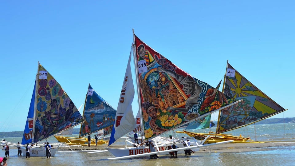 Paraw Regatta