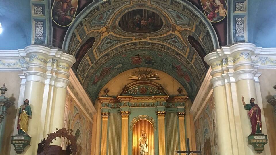 One of so many beautiful churces in Iloilo