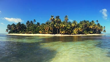 On the Caribbean coast of Nicaragua, Pearl Lagoon is yet to be discovered by the majority of tourists. With the strong Creole culture, fantastic seafood, Saturday afternoon baseball games and laid back vibes this is a great place to while away some days.
However, Pearl Lagoon's real draw are the Pearl Keys. A handful of deserted islands a few hours away by boat, this is the place to live out all your Shipwrecked/Robinson Crusoe fantasies. We spent the day snorkelling, eating coconuts and relaxing on this tiny island - our group of 6 were the only visitors to the keys that day (and about 75% of the tourists staying in Pearl Lagoon). Both amazing destinations and worth the effort to get to!