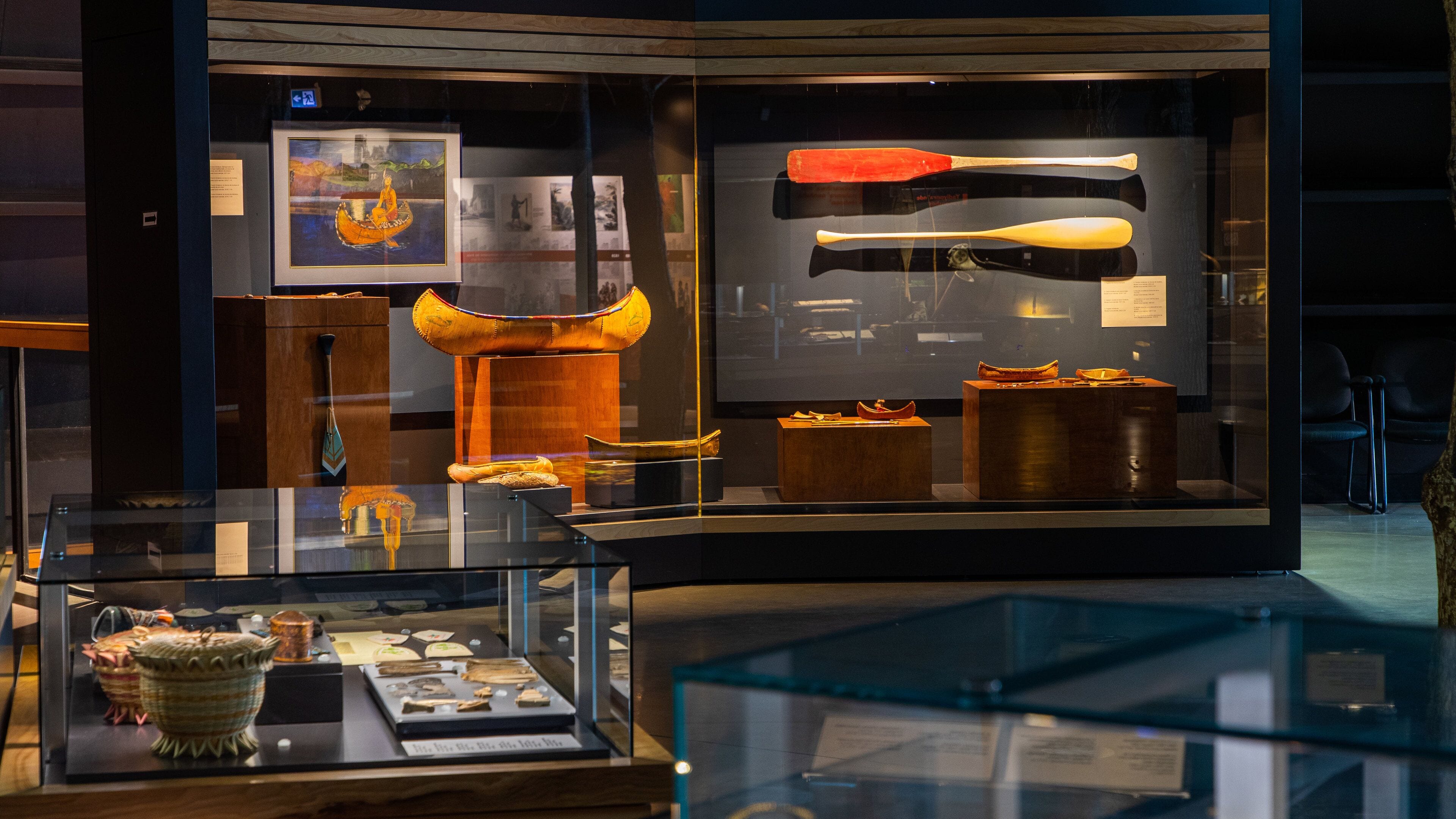 Huron-Wendat Museum which includes interior views