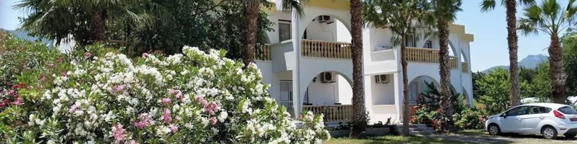 Paradise is a small family run Establishment comprising of 12 Private Air Conditioned Bungalows offering the perfect retreat in comfortable, clean and extremely hospitable surroundings for the Perfect venue for a relaxing Holiday. You can be rest assured that you will be loed after with the utmost personal attention and service presented to you with an informal, relaxing atmosphere yet in a very professional manner at Paradise