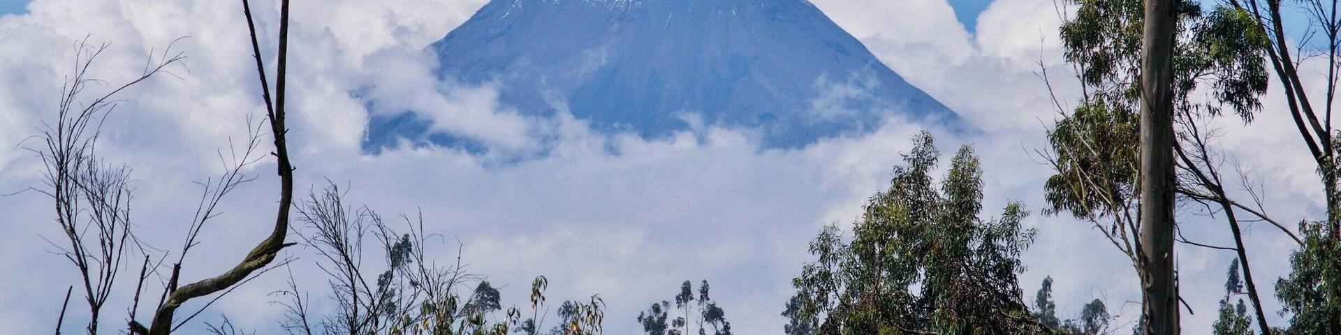 Tungurahura is an impressive volcano in the high altitude town of Banos, Ecuador. We were very lucky to be able to see "the mountain out" as we Seattleites call Mt. Rainier.
More on Banos here: https://culturalfoodies.com/2017/11/02/top-ten-things-to-do-in-the-adventure-town-of-banos-ecuador/
#banos #volcano #tungurahura #ecuador #travel #Culture