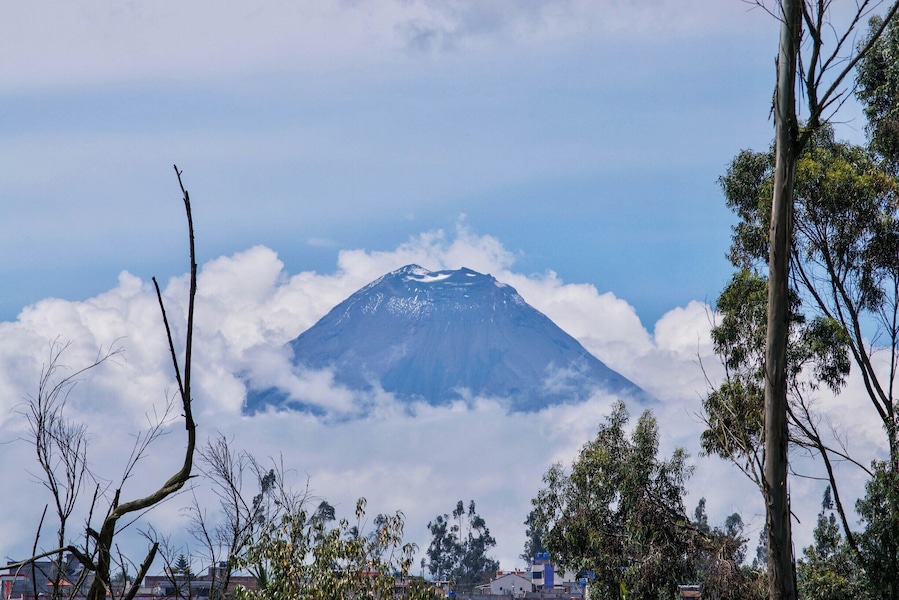Tungurahura is an impressive volcano in the high altitude town of Banos, Ecuador. We were very lucky to be able to see "the mountain out" as we Seattleites call Mt. Rainier.
More on Banos here: https://culturalfoodies.com/2017/11/02/top-ten-things-to-do-in-the-adventure-town-of-banos-ecuador/
#banos #volcano #tungurahura #ecuador #travel #Culture