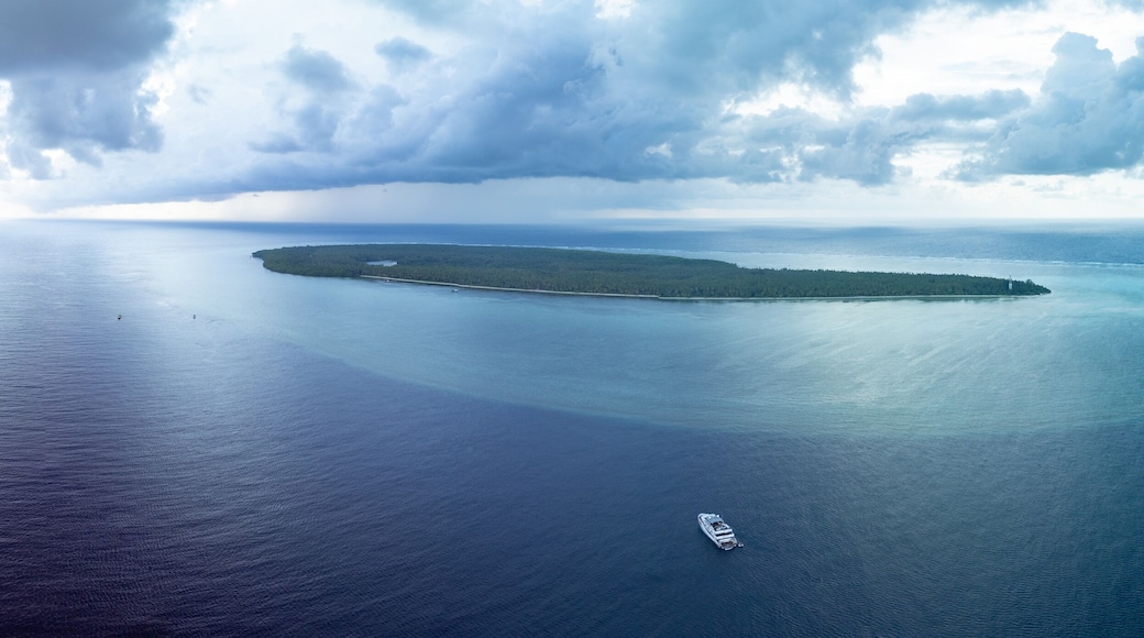 Seen from a bird's eye view, a picturesque island is found far off the southeast coast of Sulawesi, Indonesia. This area
is known for its extraordinary marine biodiversity.