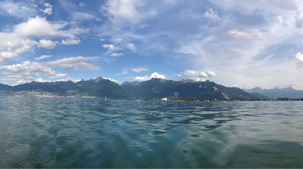 A lovely day to be on the lake.