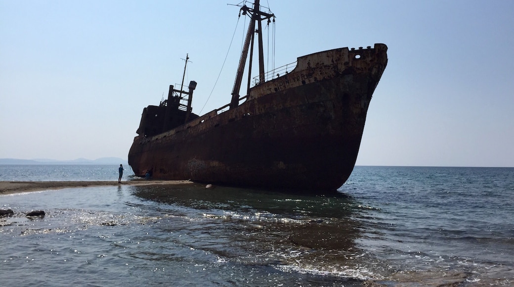 Shipwreck Dimitrios nearby Gythio