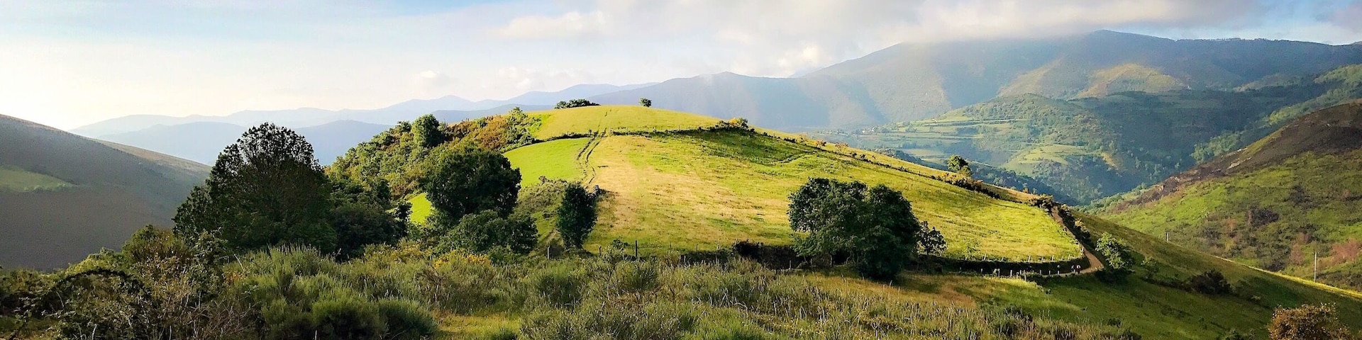 La Faba on the Camino
@iphoneablefoto
#Mountains