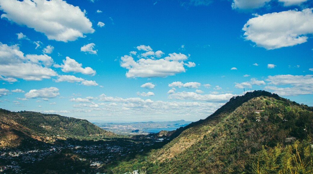 普拉內斯德倫德羅斯