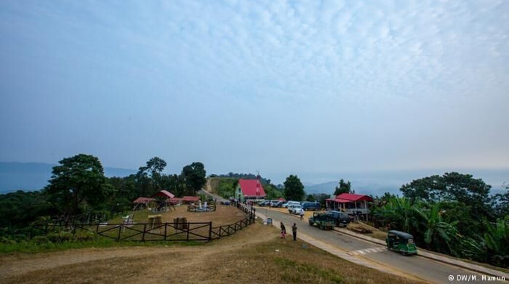Sajek Valley is an emerging tourist spot in Bangladesh situated among the hills of Kasalong range of mountains in Sajek union, Baghaichhari Upazila in Rangamati District. The valley is 2000 feet above sea level. Sajek valley is known as the Queen of Hills & Roof of Rangamati.
https://en.wikipedia.org/wiki/Sajek_Valley