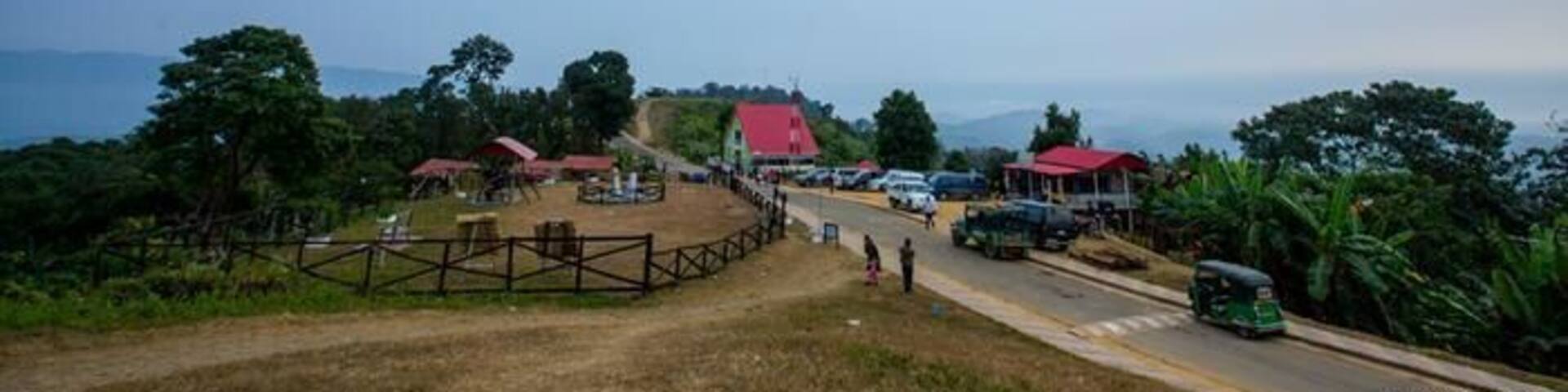 Sajek Valley is an emerging tourist spot in Bangladesh situated among the hills of Kasalong range of mountains in Sajek union, Baghaichhari Upazila in Rangamati District. The valley is 2000 feet above sea level. Sajek valley is known as the Queen of Hills & Roof of Rangamati.
https://en.wikipedia.org/wiki/Sajek_Valley