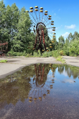 🎡 #nucleardisaster #exclusionzone #pryp’yat’ #ukraine #ferriswheel