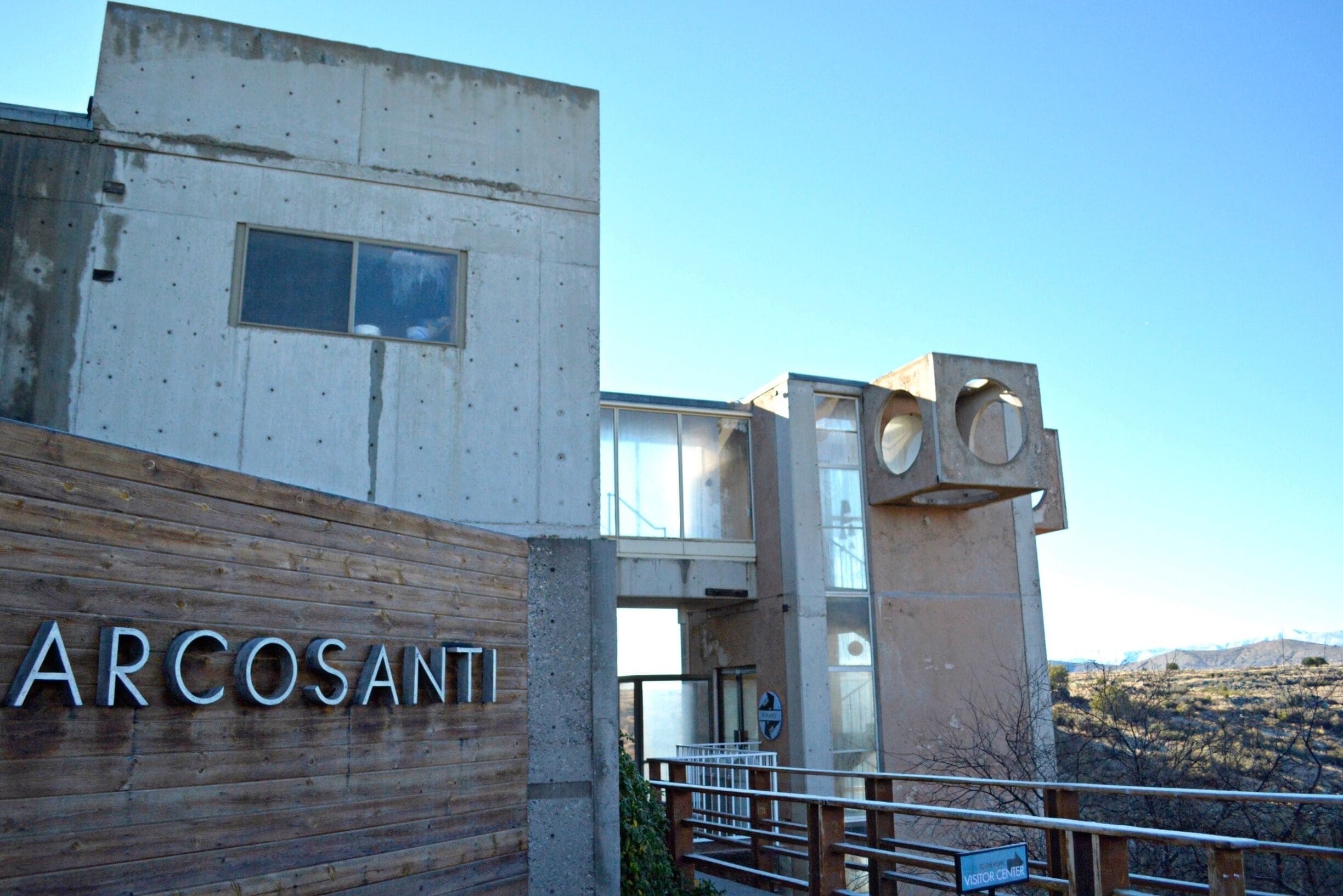 So hard to describe--I highly recommend visiting and taking a tour or even staying overnight and talking to the residents about what this place is. Tucked away in the Arizona highlands. (You can find it on AirBNB too!) #arcosanti
More on http://www.ajauntwithjoy.com