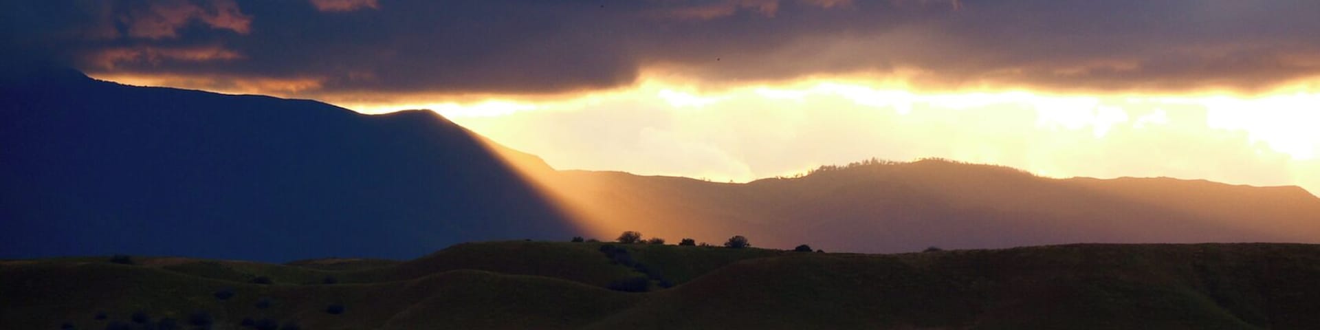 Gorgeous sunset driving down the 166 in California