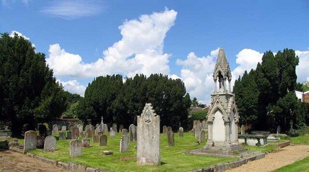St Margaret, Catton, Norfolk - Churchyard
