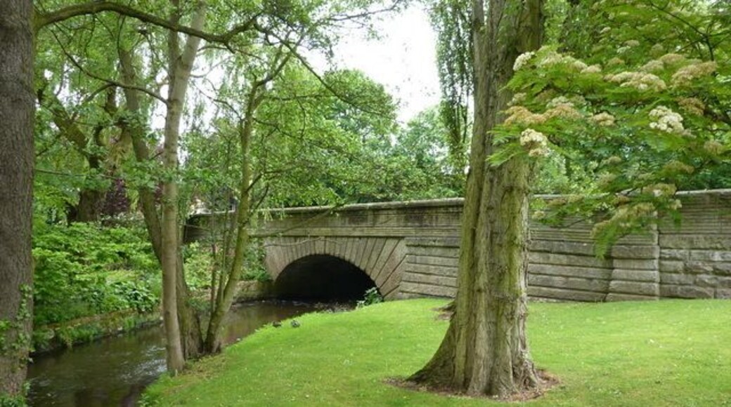 Harewood Road bridge over Keswick Beck