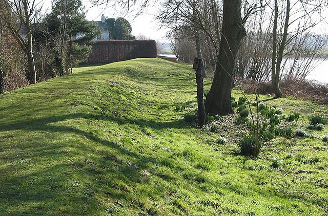 Flood defences along the Severn Much of the Gloucestershire Way long distance footpath in this area passes along the top of these raised banks.
