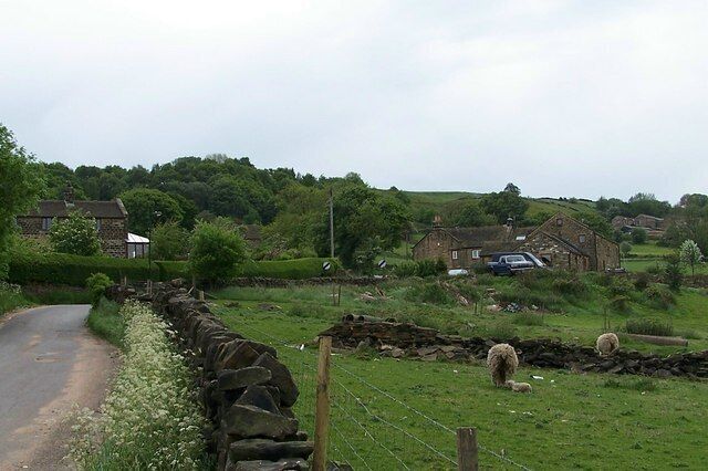Burton Lane, Oughtibridge Stiddy Cottage on the left ... Birtins House and Birtins Farm on the right ... on Burton Lane. Note the spellings of Birtin and Burton ... both correct but probably one was a misspelling at some stage.