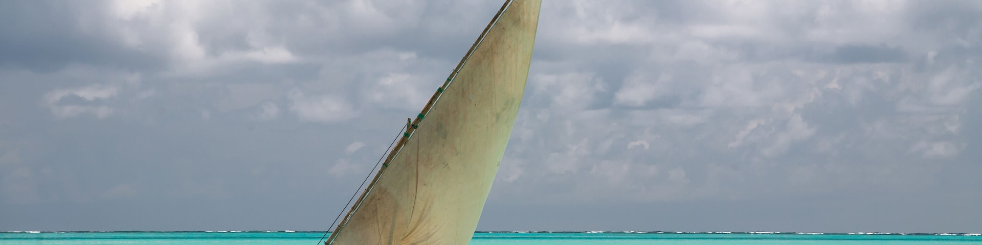 Indian ocean, Zanzibar - typical dhow I