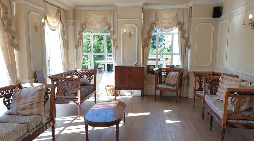 Lovely Georgian house Hotel if you like quiet this is for you.