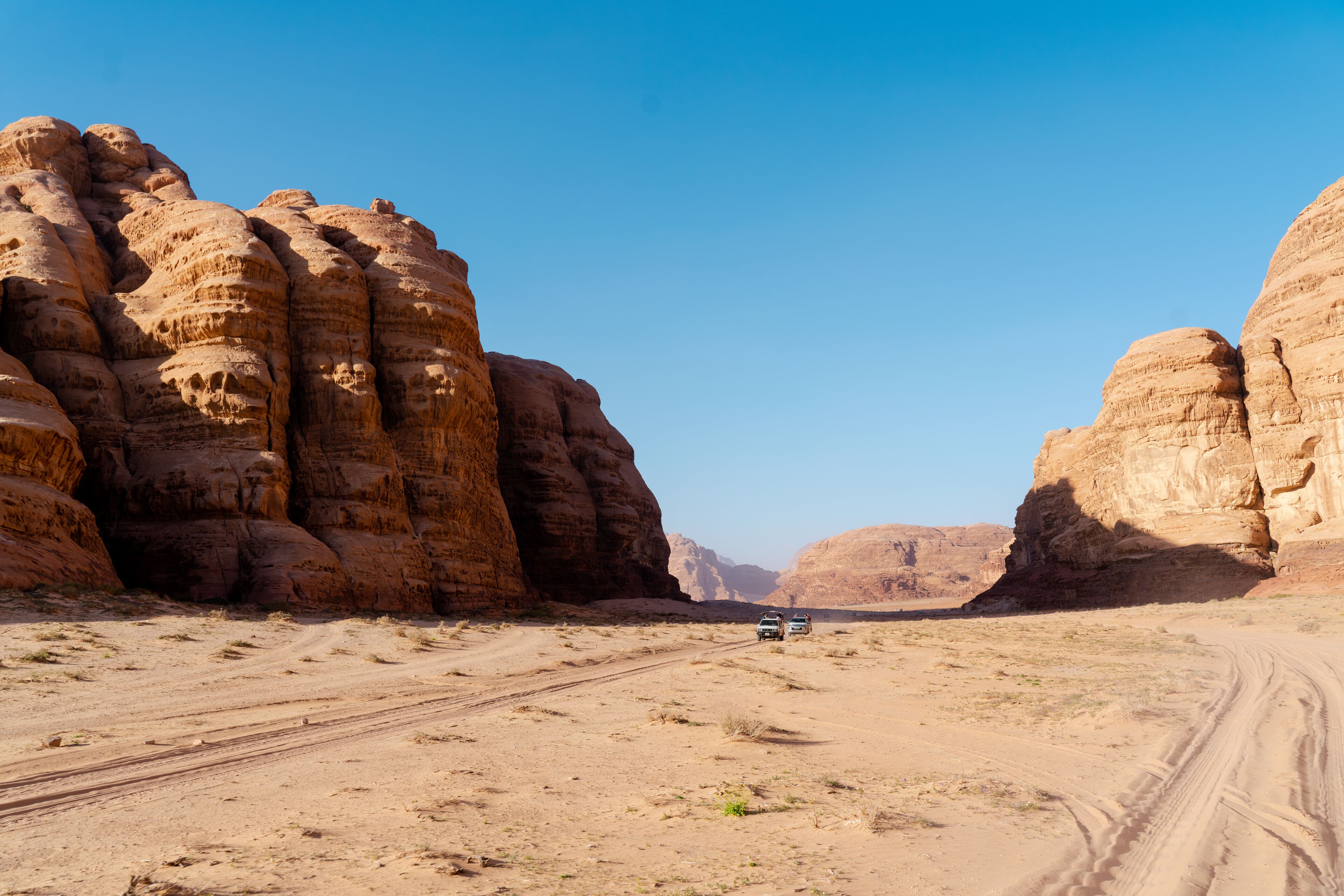 4x4 car in wadi rum desert landscape, Jordan
