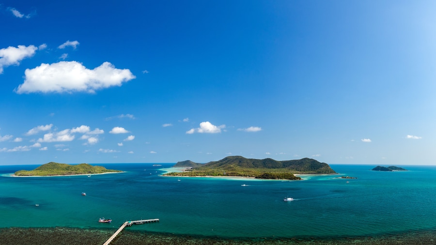 Scenery of Samae San Island from viewpoint Khao Ma Jor Pier, Chonburi, Thailand
