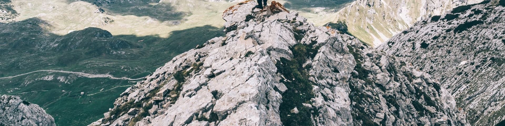 On top of Durmitor national park in Montengro! Outstanding!
#nationalpark #travel #mountains #hiking #landscape #montenegro