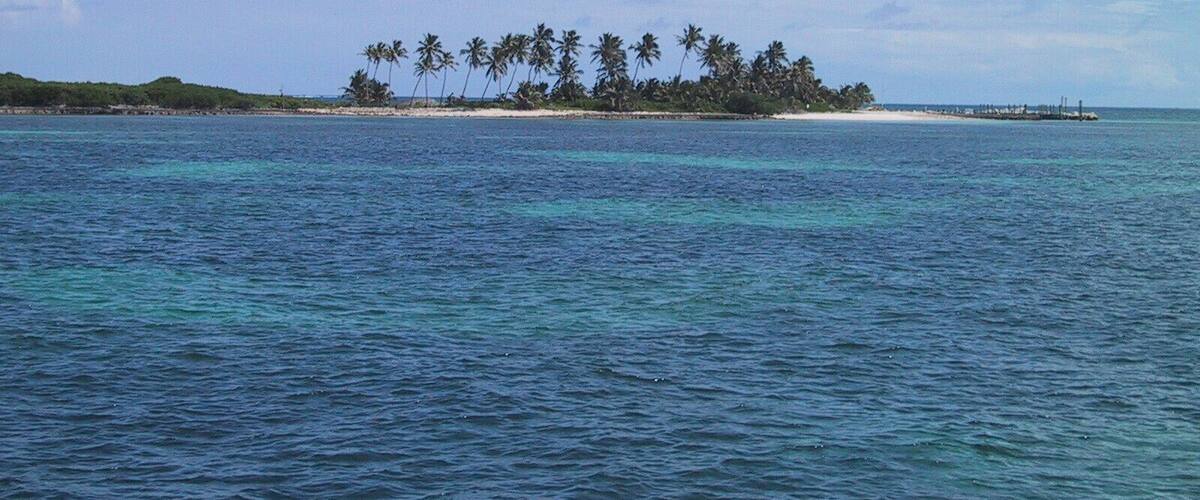 Rent a sail boat or motor boat and visit some beautiful quiet islands off the coast of Great Abaco Island, Bahamas.
#LifeAtExpedia