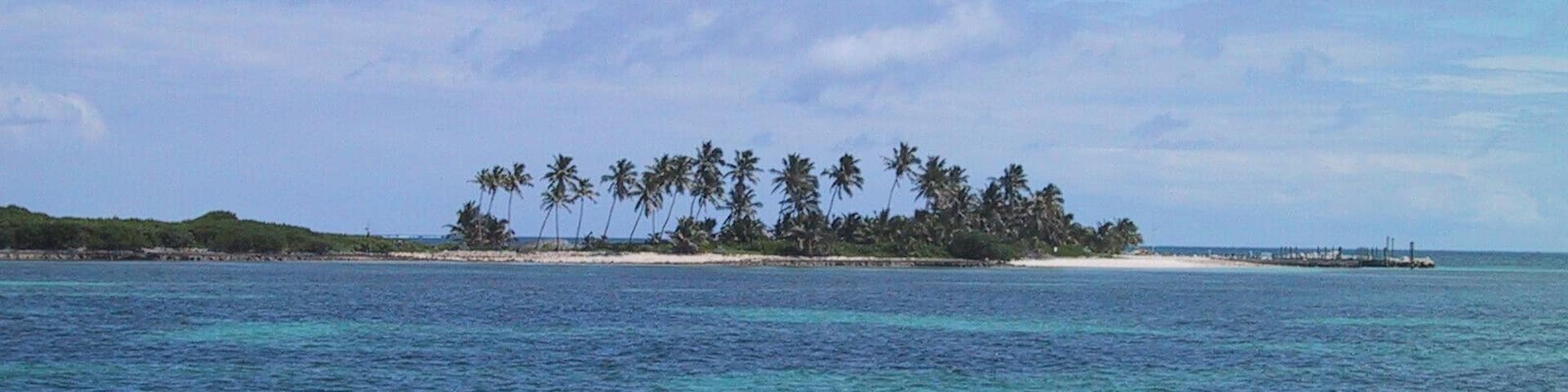 Rent a sail boat or motor boat and visit some beautiful quiet islands off the coast of Great Abaco Island, Bahamas.
#LifeAtExpedia