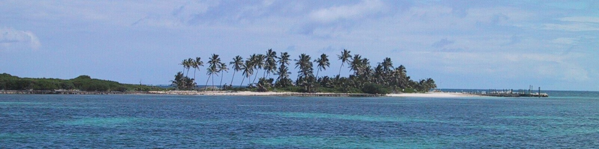 Rent a sail boat or motor boat and visit some beautiful quiet islands off the coast of Great Abaco Island, Bahamas.
#LifeAtExpedia