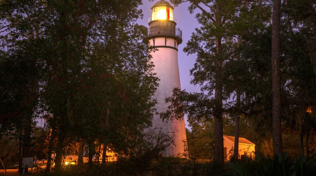 阿米莉亚岛灯塔