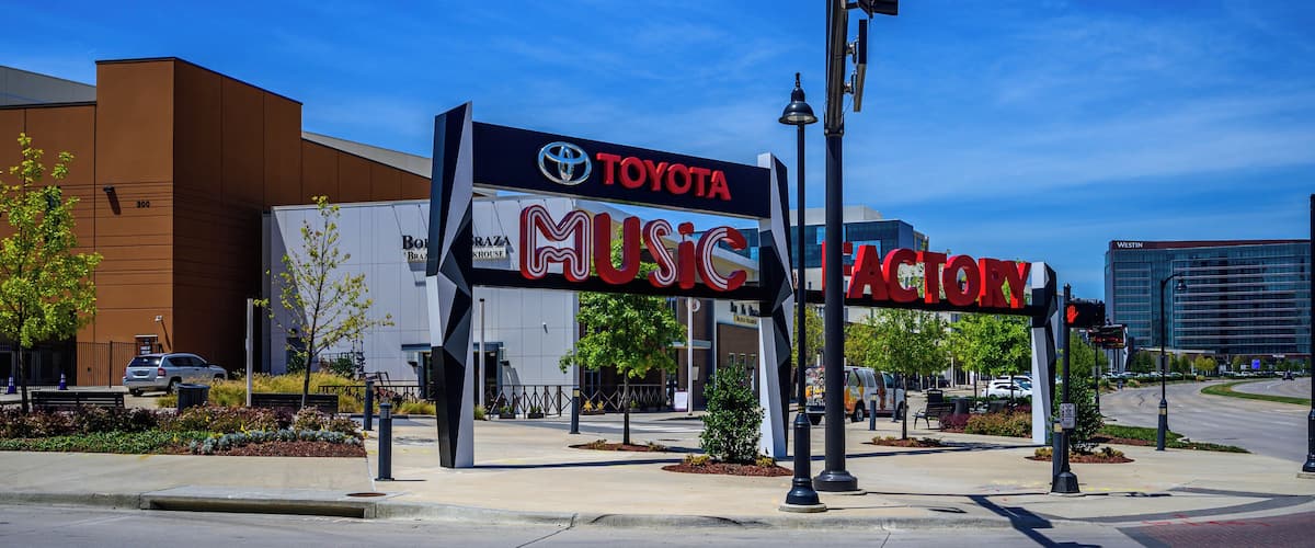 Dallas_ToyotaMusicFactory_553248635975177933-1