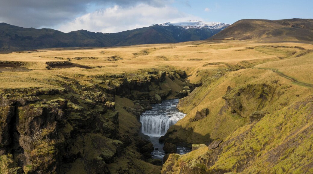 Conquer the 527 steps to the viewing platform at Skógafoss waterfall - gorgeous in and of itself - and over the stile to the trail beyond. The trail is over 20kms but even a very short day hike on the well marked start of the trail brings you amazing views of waterfalls on the Skoga river and the glaciers beyond. #Bestof5