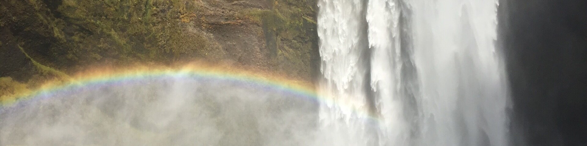 The end of the rainbow.
#waterfall #rainbow
