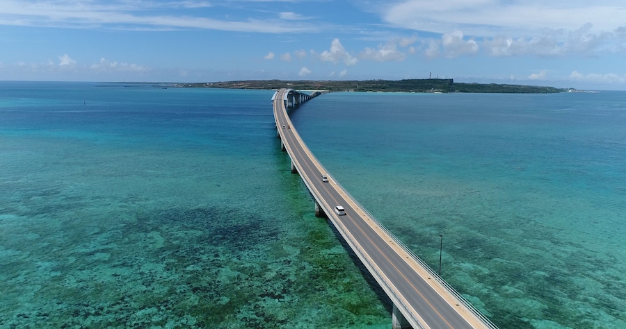 Aerial shot of irabu-ohashi bridge, miyakojima,okinawa,
Japan