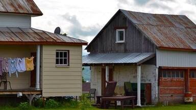 Old farmhouse seen while wandering the countryside in Saint-Thecle. Quebec.