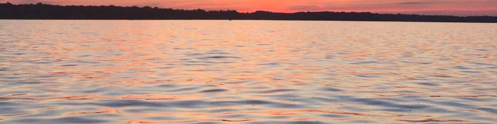 My happy place, surfing in the sun all day and then ordering Neds Pizza delivered to the dock. Eating pizza on the boat and watching the sun set. #adventure