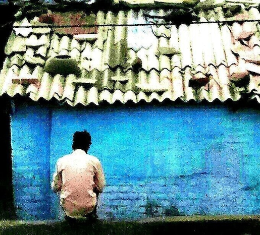 Somewhere between the journey.
#travel #travelogue #wander #wanderlust #trainjourney #offtosomewhere #travediaries
