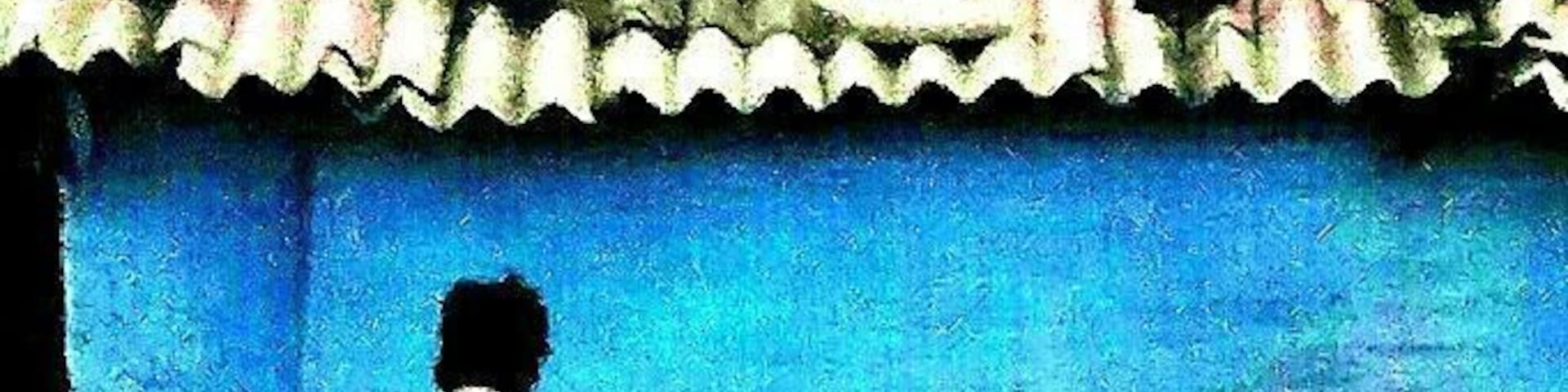 Somewhere between the journey.
#travel #travelogue #wander #wanderlust #trainjourney #offtosomewhere #travediaries