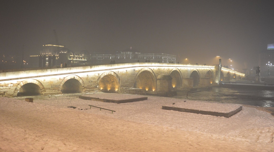 ์์๋ก๋๋กฌ