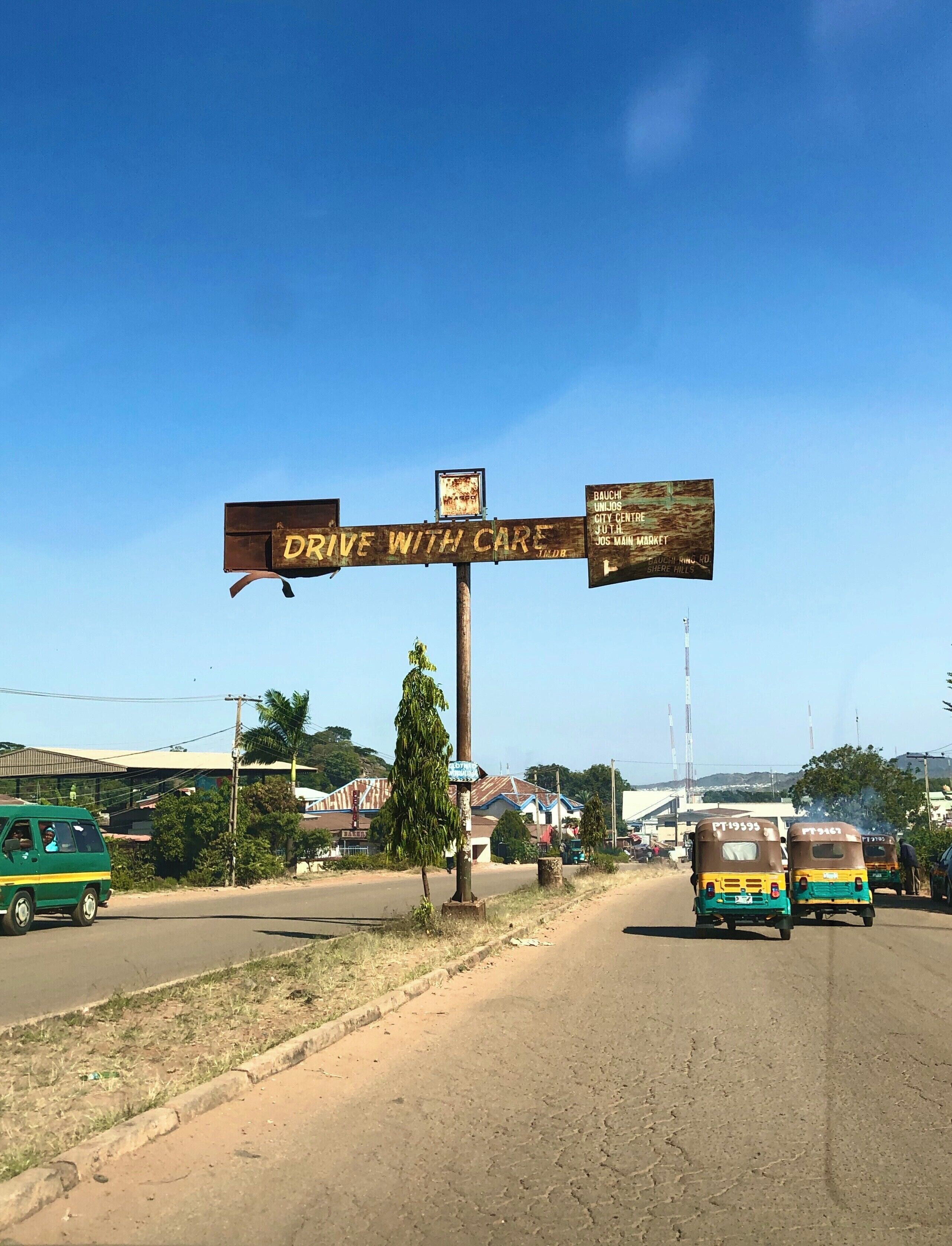 A kind sign for motorists.