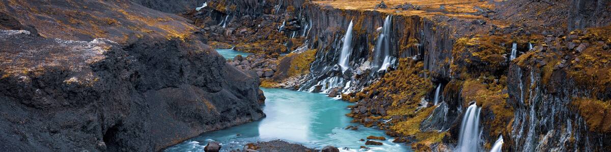 Drone shot of awesome Sigöldugljúfur - Valley of tears in Iceland. You need to get proper 4x4 car to get there but its really worth it. Not to mention that there will not be a lot of tourists or probably none at all so you can enjoy raw #nature at peace :)