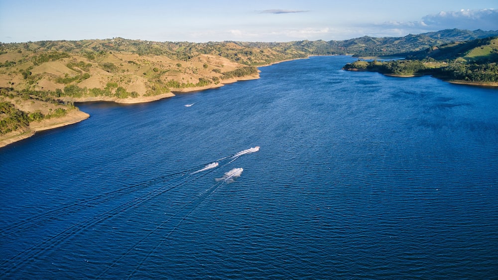 Jet ski in La Presa de Tavera in Santiago, Dominican Republic, aerial view