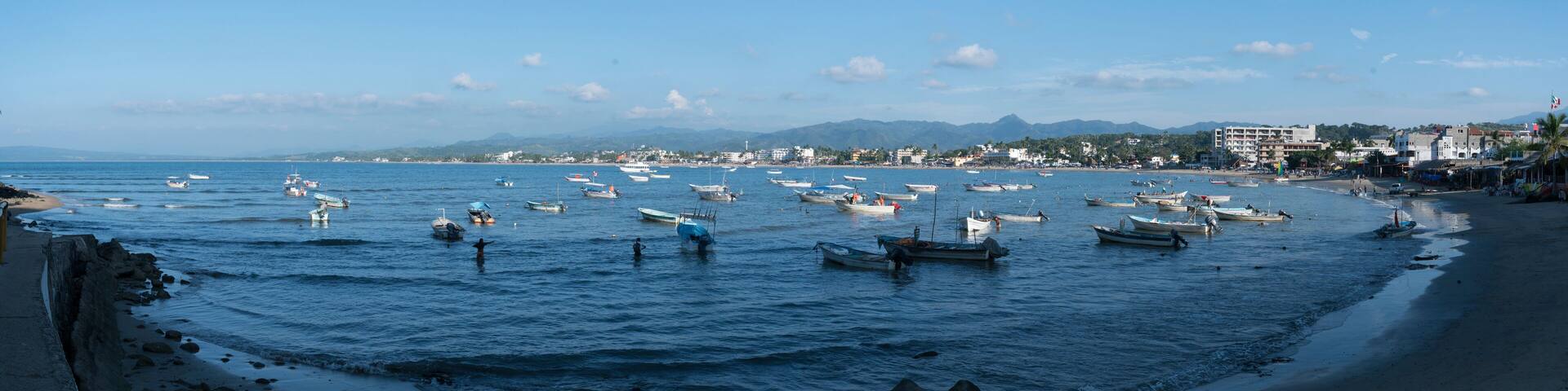Bay and beach, Rincon de Guayabitos village, Compostela municipality, Pacific Ocean, Riviera Nayarit, Nayarit State, Mexico, Central America, America