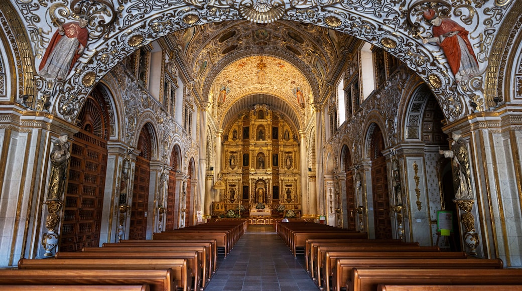 View of the interior of the Santo Domingo de Guzman Church, in the city of Oaxaca de Juarez, Mexico.