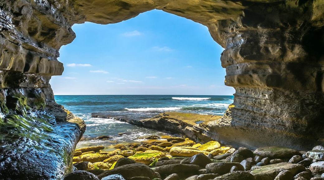 Sea cave in La Jolla overlooking Pacific Ocean
